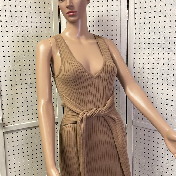 NWOT Good American - Picture 4 of 10